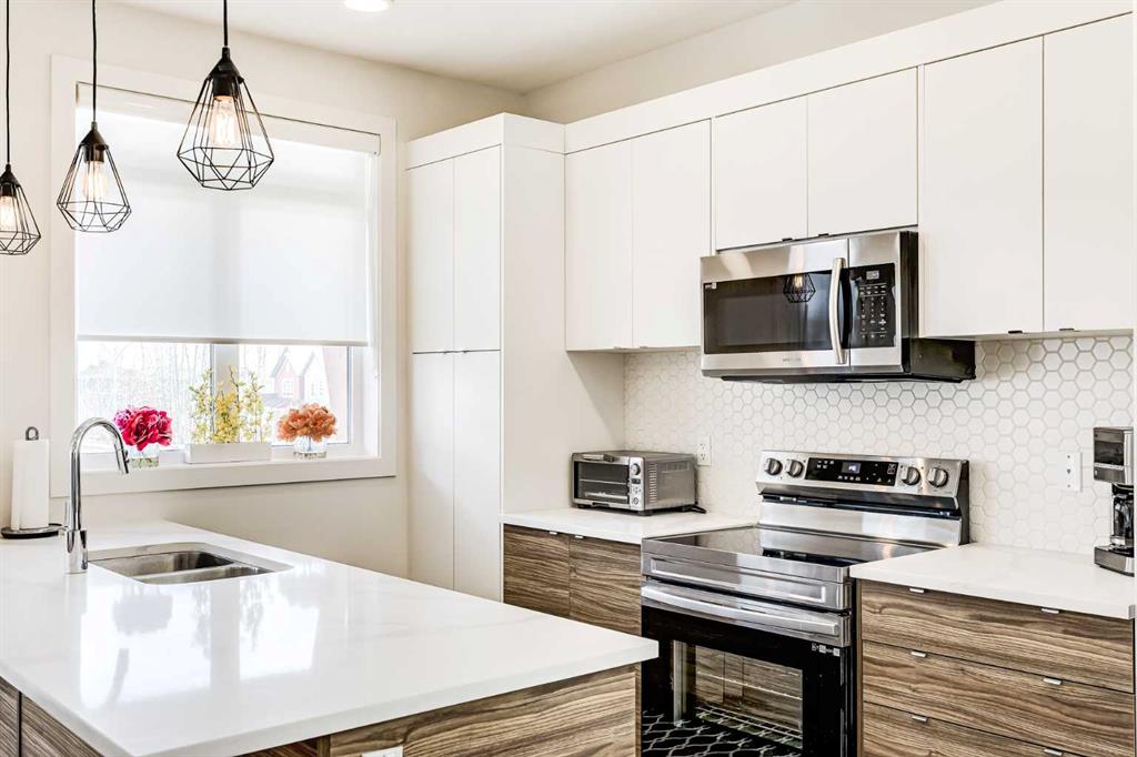 Fifth View of 511, 10060 46 Street NE, Saddle Ridge, Calgary, Alberta, T3J 2H8