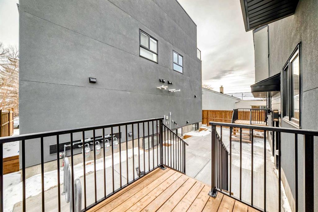 Fifth View of 1729 31 Street SW, Shaganappi, Calgary, Alberta, T3C 1N2