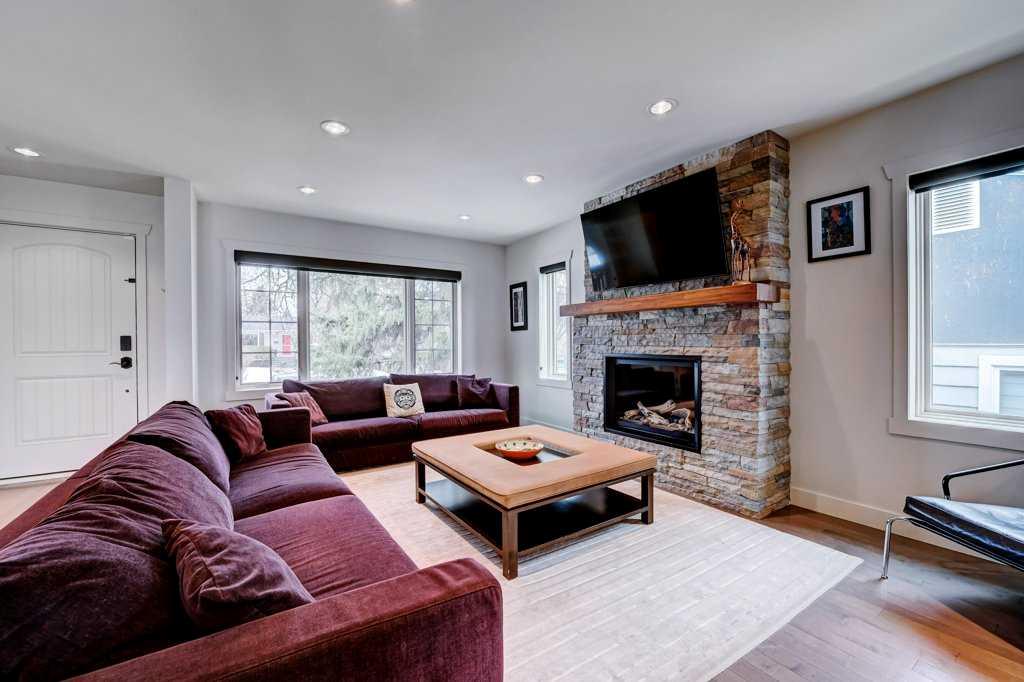 Fifth View of 3040 26 Street SW, Richmond, Calgary, Alberta, T3E 2B5