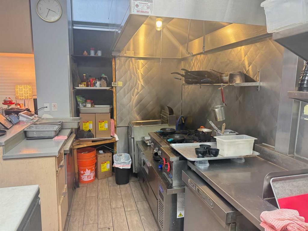 Fourth View of 106, 1111 6 Avenue SW, Downtown West End, Calgary, Alberta, T2P 5M5