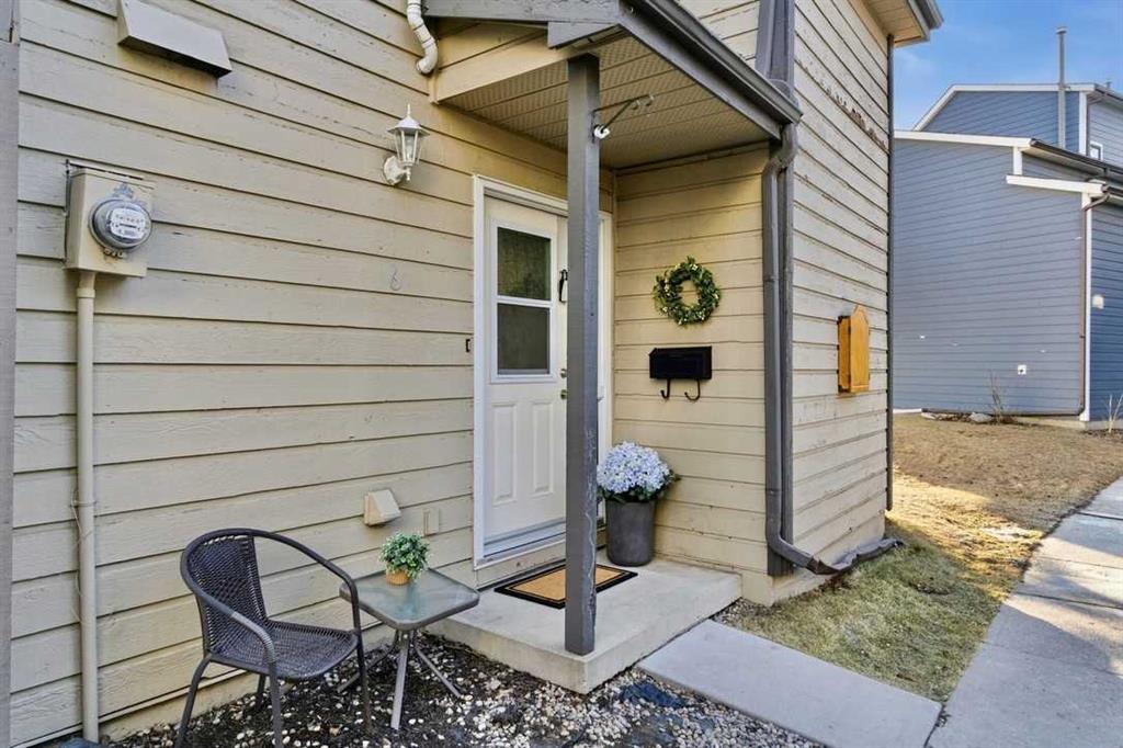 Third View of 6, 99 Grier Place NE, Greenview, Calgary, Alberta, T2K 5Y5