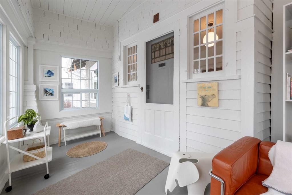 Fifth View of 104 4 Street SE, SE Hill, Medicine Hat, Alberta, T1A 0J8