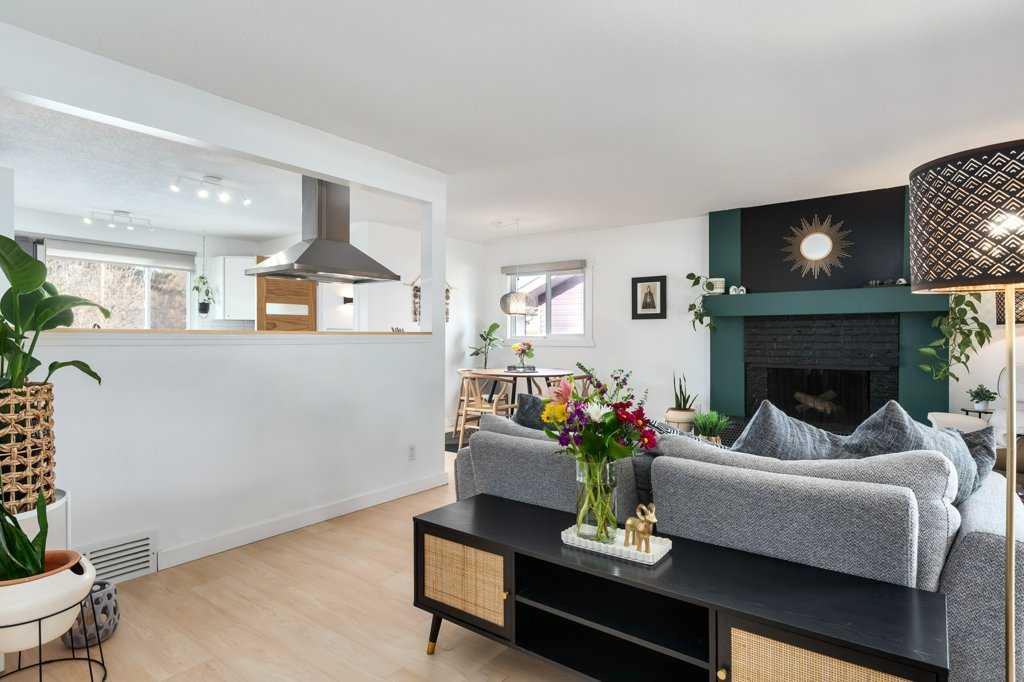 Fourth View of 10219 Maplebrook Place SE, Maple Ridge, Calgary, Alberta, T2J 1S7