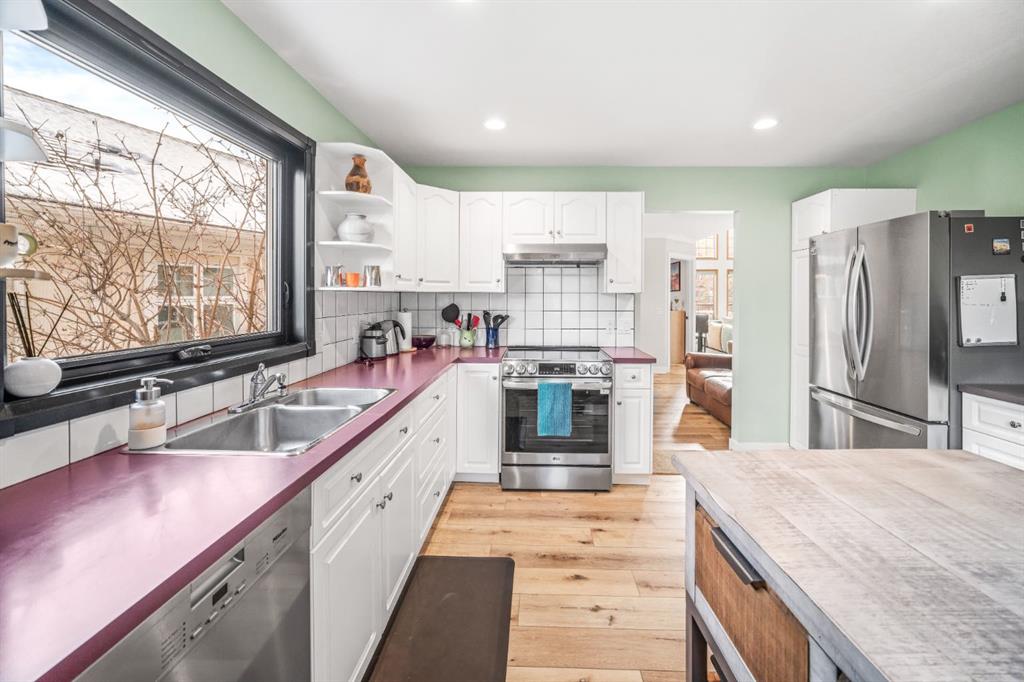 Fifth View of 108 Lougheed Circle , NONE, Banff, Alberta, T1L 1B4