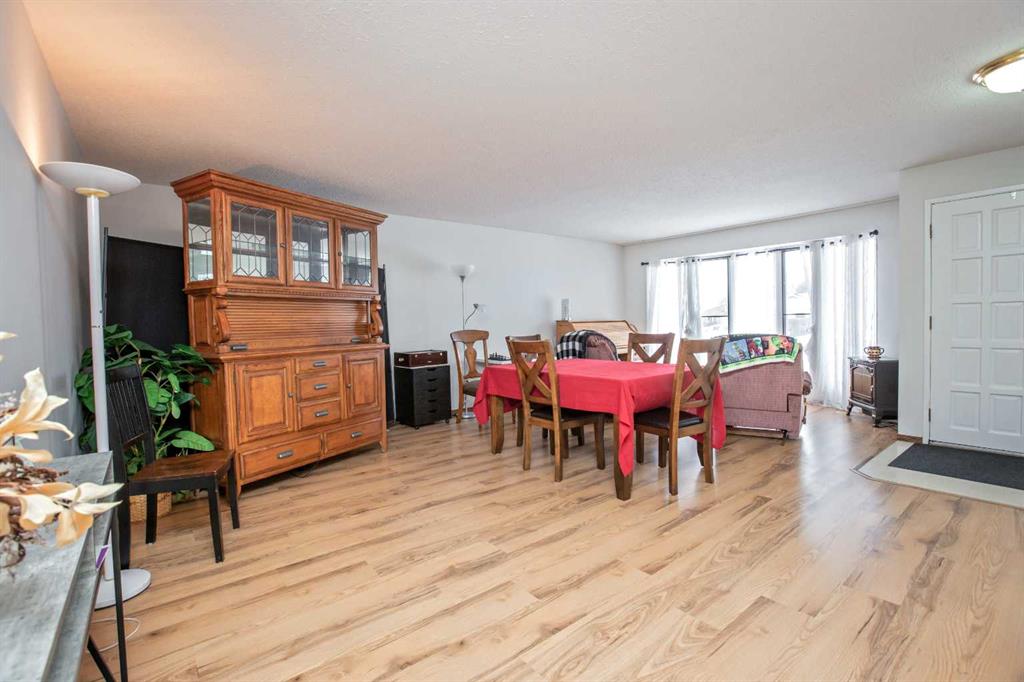 Fourth View of 4719 23 Street , Wallacefield, Lloydminster, Saskatchewan, S9V 1N3