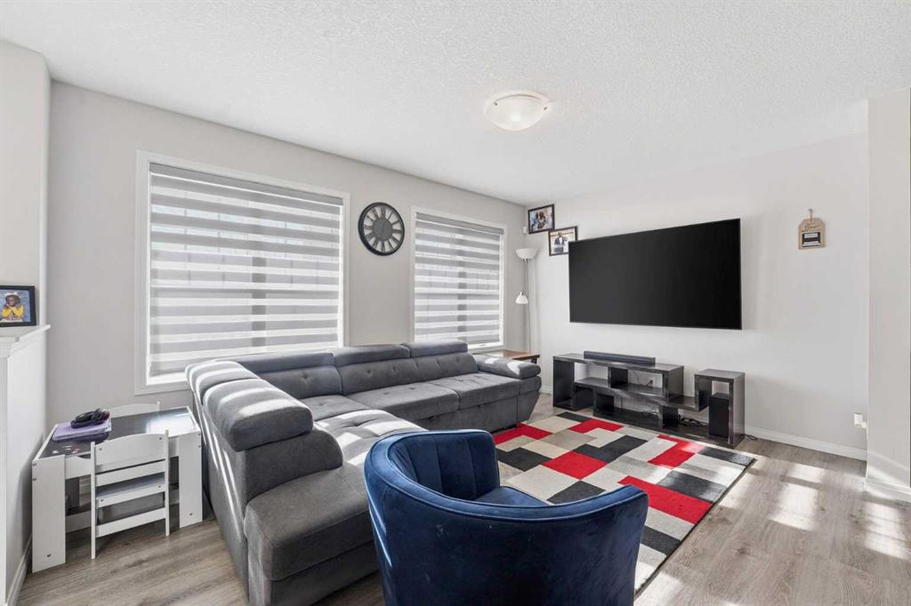 Fifth View of 752 Osborne Drive SW, South Windsong, Airdrie, Alberta, T4B 5E5