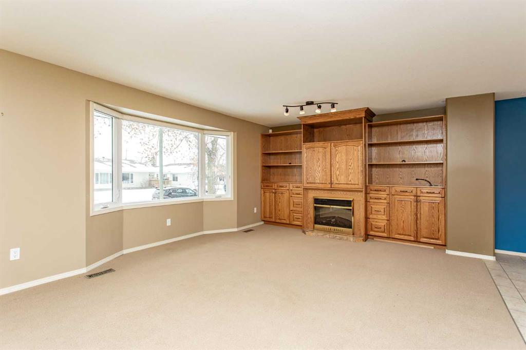 Fifth View of 5210 47 Street , Downtown Lacombe, Lacombe, Alberta, T4L 1J3