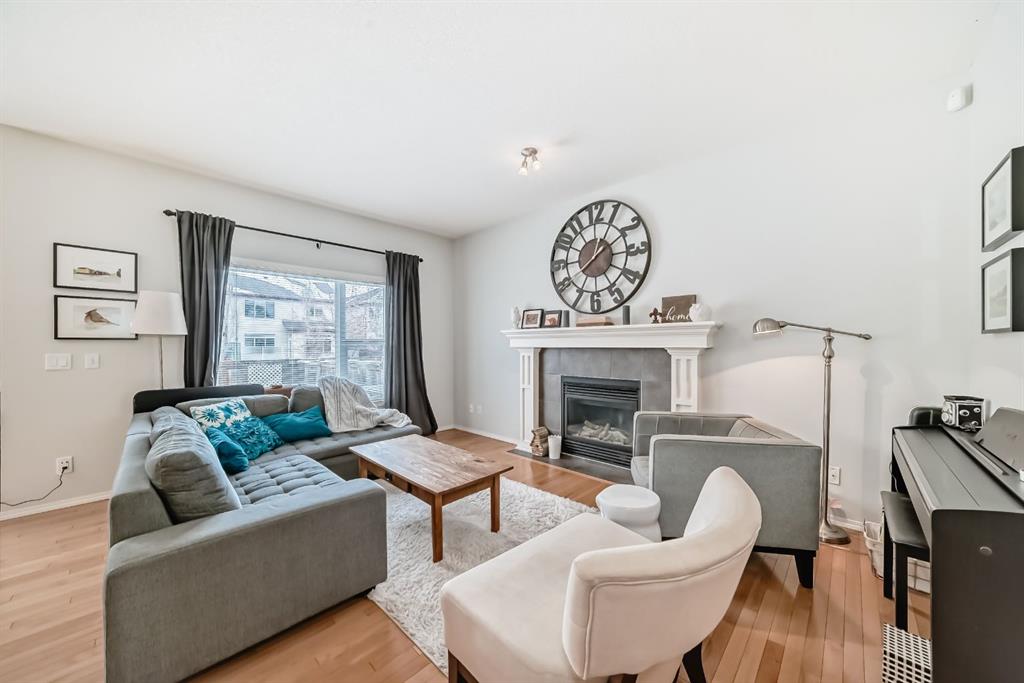 Fourth View of 936 Copperfield Boulevard SE, Copperfield, Calgary, Alberta, T2Z4W7