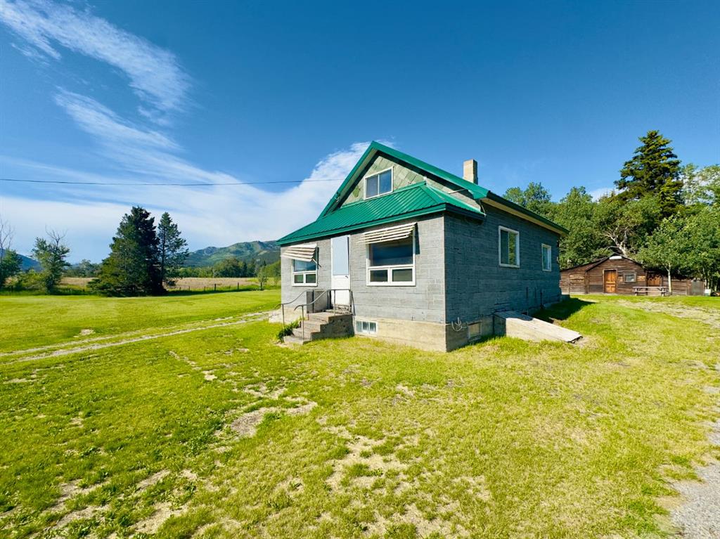 Fourth View of 23005 27 Avenue  , NONE, Bellevue, Alberta, T0K0C0