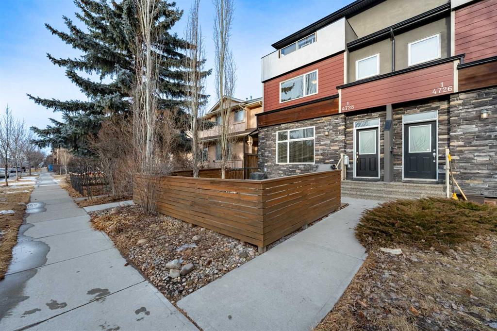 Third View of 1, 4728 17 Avenue NW, Montgomery, Calgary, Alberta, T3B 0P5