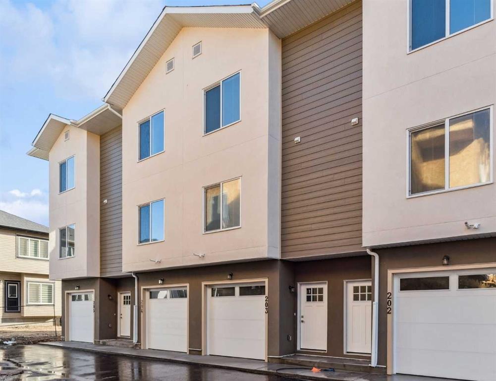 204, 95 Saddlecrest Circle NE, A2283449, Alberta,