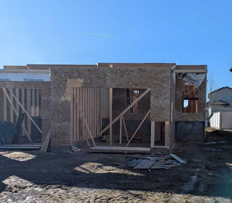 310 Somerside Crescent , A2283460, Alberta,