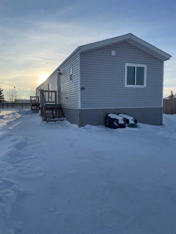 69 Deerglen Mobile Home Park , A2283481, Alberta,
