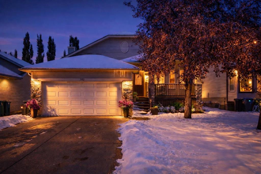 110 West Lakeview Crescent , A2283487, Alberta,