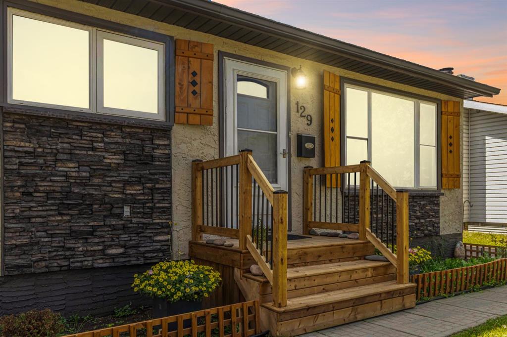 Fifth View of 129 Ermine Crescent , Thickwood, Fort McMurray, Alberta, T9H 4M7