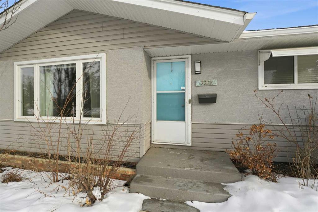 Fifth View of 3325 43 Avenue , Mountview, Red Deer, Alberta, T4N 3B2