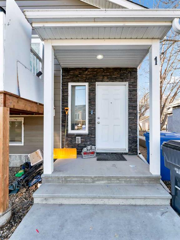 Fifth View of 623 Industrial Avenue SE, River Flats, Medicine Hat, Alberta, T1A 3L4