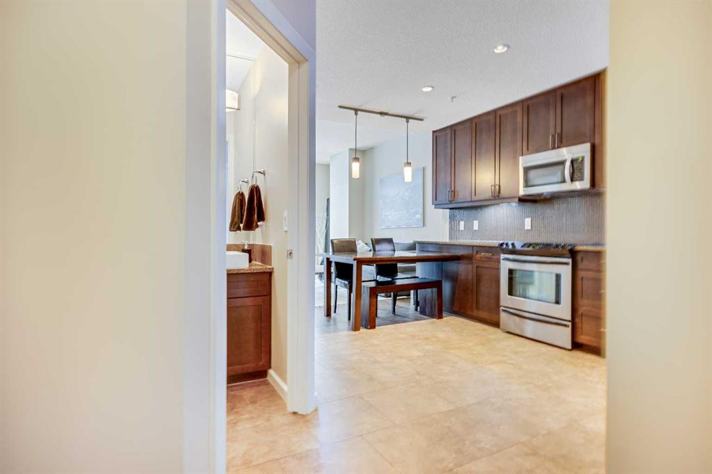 Third View of 504, 211 13 Avenue SE, Beltline, Calgary, Alberta, T2G 1E1