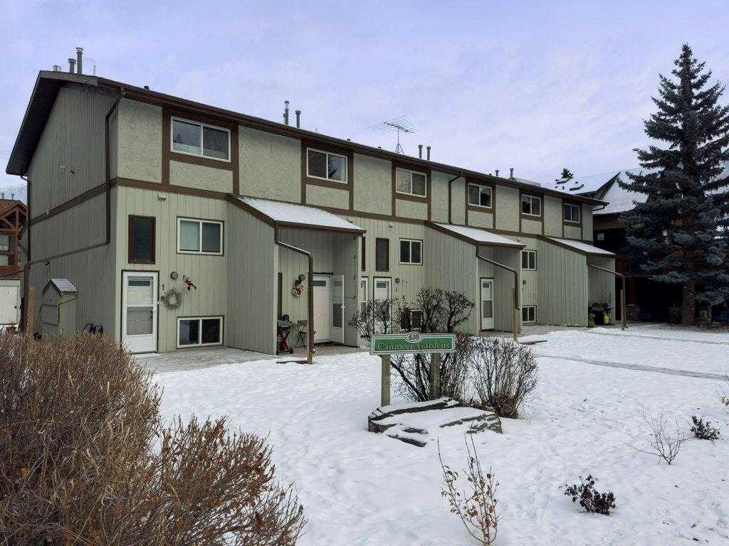 2, 630 3rd Street , A2283683, Alberta,