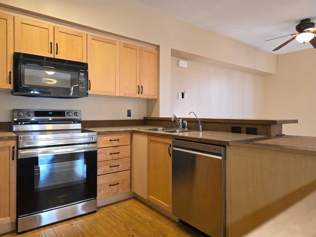 Fifth View of 1322C 20 Street , NONE, Didsbury, Alberta, T0M 0W0