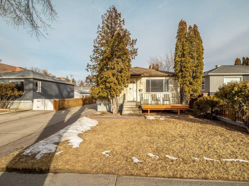 Second View of 1909 10 Avenue S, Victoria Park, Lethbridge, Alberta, T1K 0B8