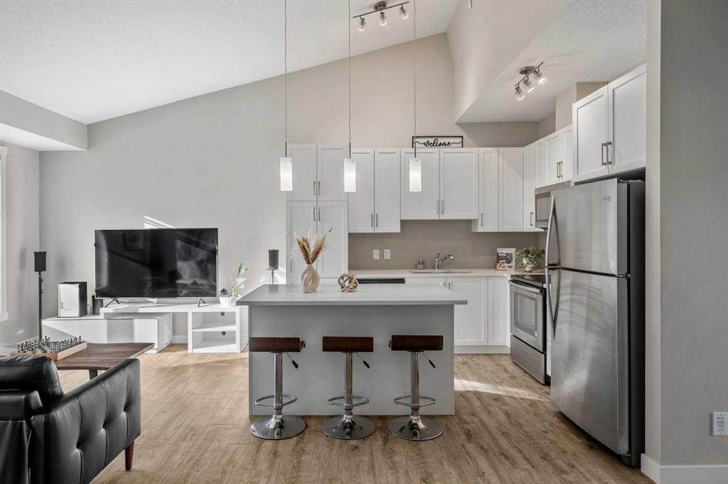 Third View of 124 Livingston Common NE, Livingston, Calgary, Alberta, T3P 1K1