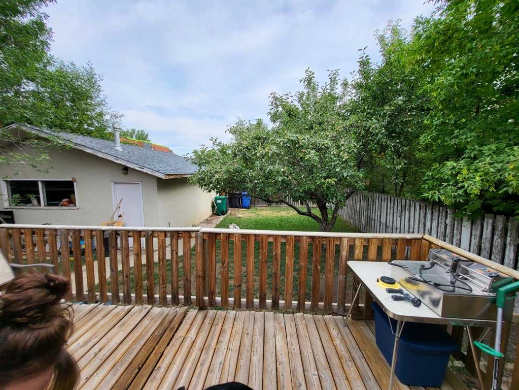 Third View of 2161 Palm Road S, Redwood, Lethbridge, Alberta, T1K 3N9