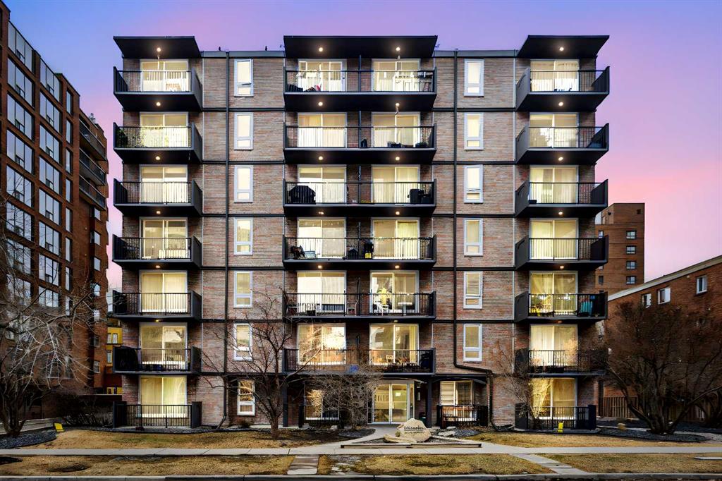 Second View of 202, 1015 14 Avenue SW, Beltline, Calgary, Alberta, T2R 0N9