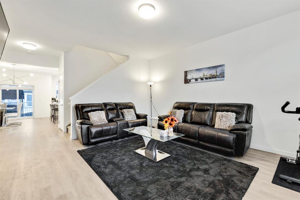 Third View of 620 Copperstone Manor SE, Copperfield, Calgary, Alberta, T2Z 5G4