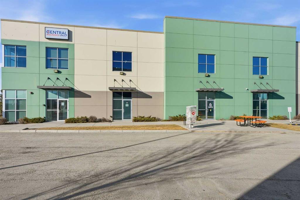 Second View of 118, 10748 74 Street SE, East Shepard Industrial, Calgary, Alberta, T2C 5N6