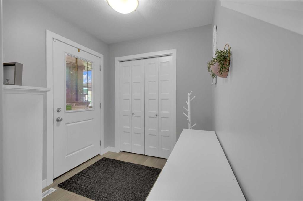 Fourth View of 204 Augustus Way , Palisades, Penhold, Alberta, T0M 1R0