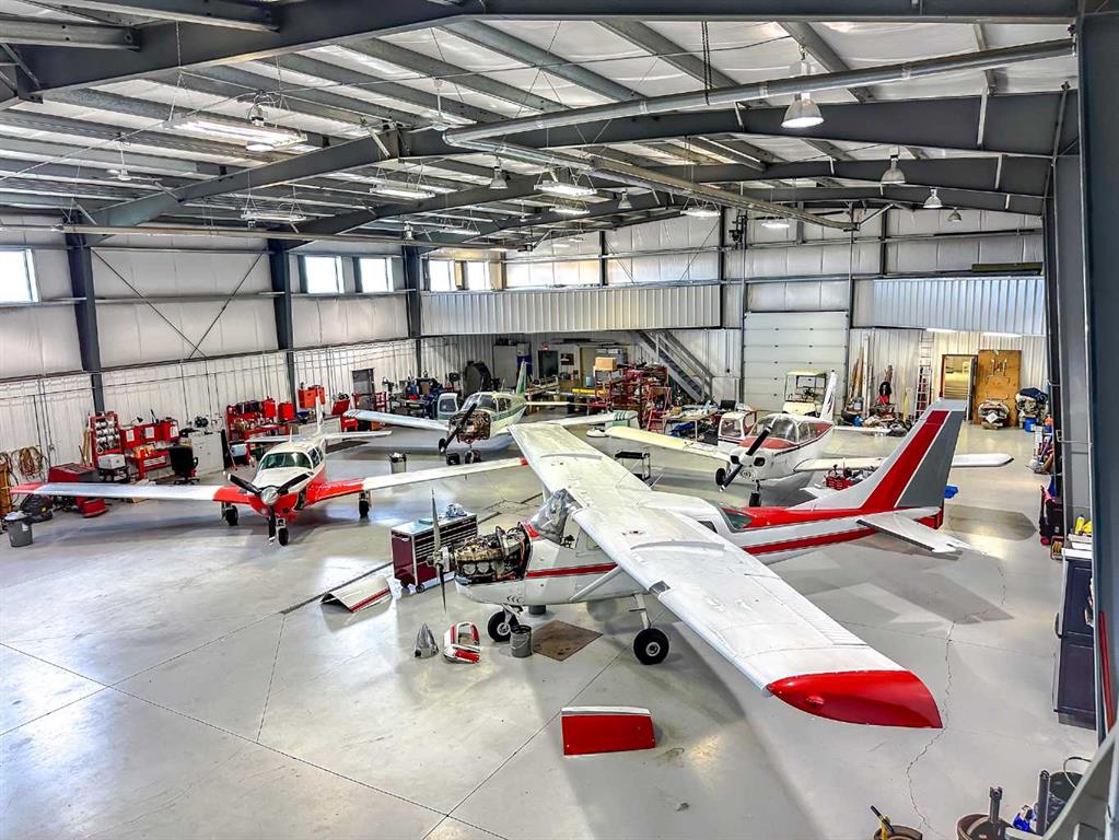 N1 North Airport Close , A2284071, Alberta,