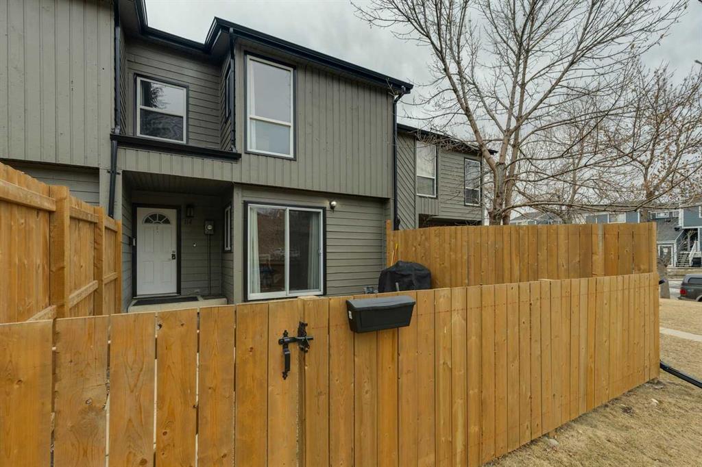 Third View of 114, 420 Grier Avenue NE, Greenview, Calgary, Alberta, T2K 5X6