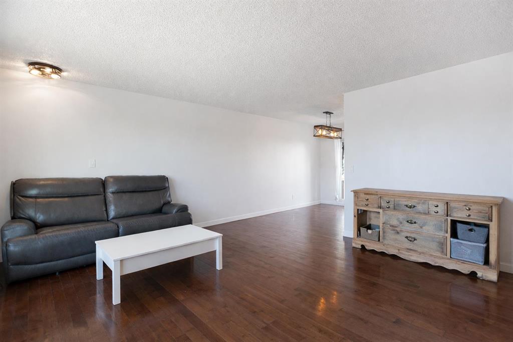 Fourth View of 84 Big Springs Hill SE, Big Springs, Airdrie, Alberta, T4A 1L3