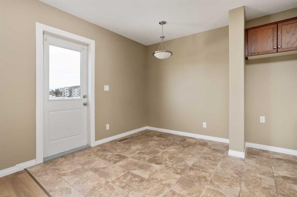 Fifth View of 6, 6802 50 Avenue , Cascades, Camrose, Alberta, T4V 5C7