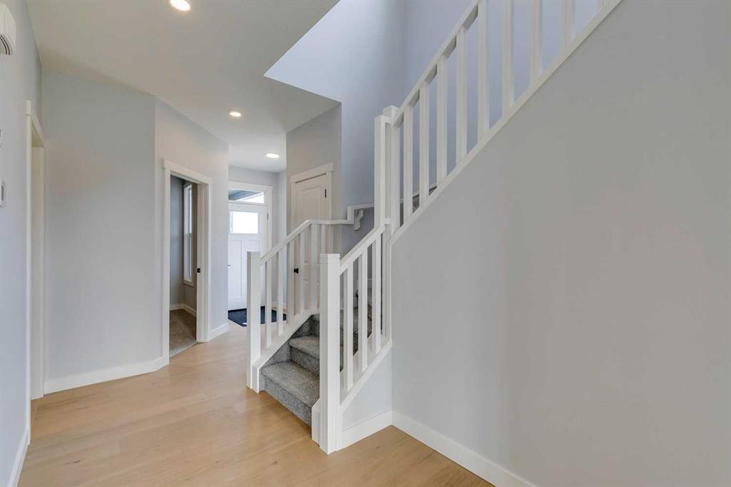 Fourth View of 31 Creekstone Green SW, Pine Creek, Calgary, Alberta, T2X 6H6