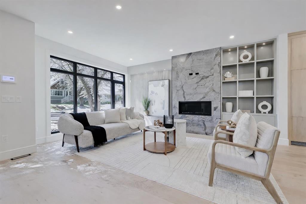 Fourth View of 2838 34 Street SW, Killarney/Glengarry, Calgary, Alberta, T3E 2W9