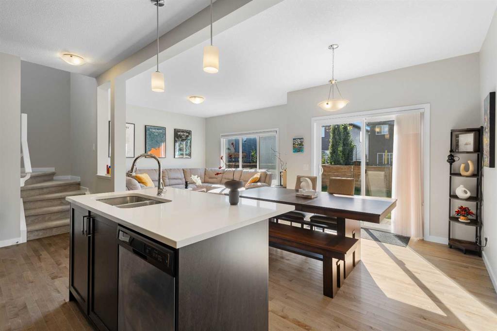 Fifth View of 33 Walcrest Way SE, Walden, Calgary, Alberta, T2X 4G4