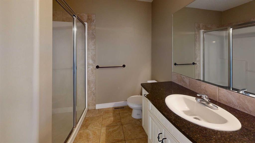 Fifth View of 855 Mt Sundance Manor W, Sunridge, Lethbridge, Alberta, T1J 1X5