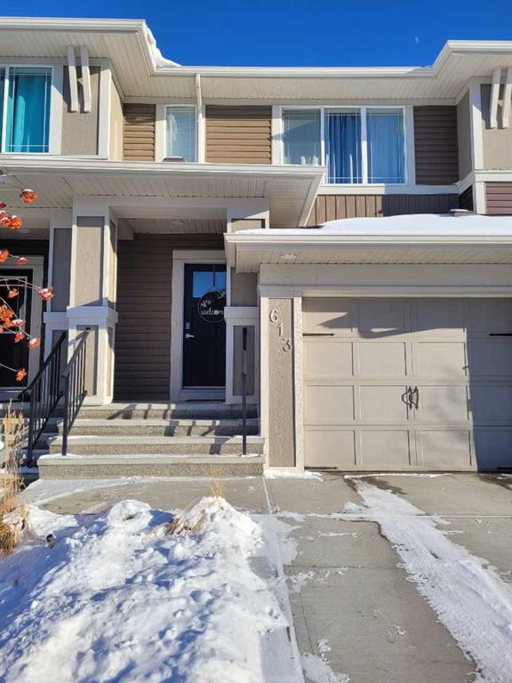 613 Hillcrest Road SW, A2284382, Alberta,