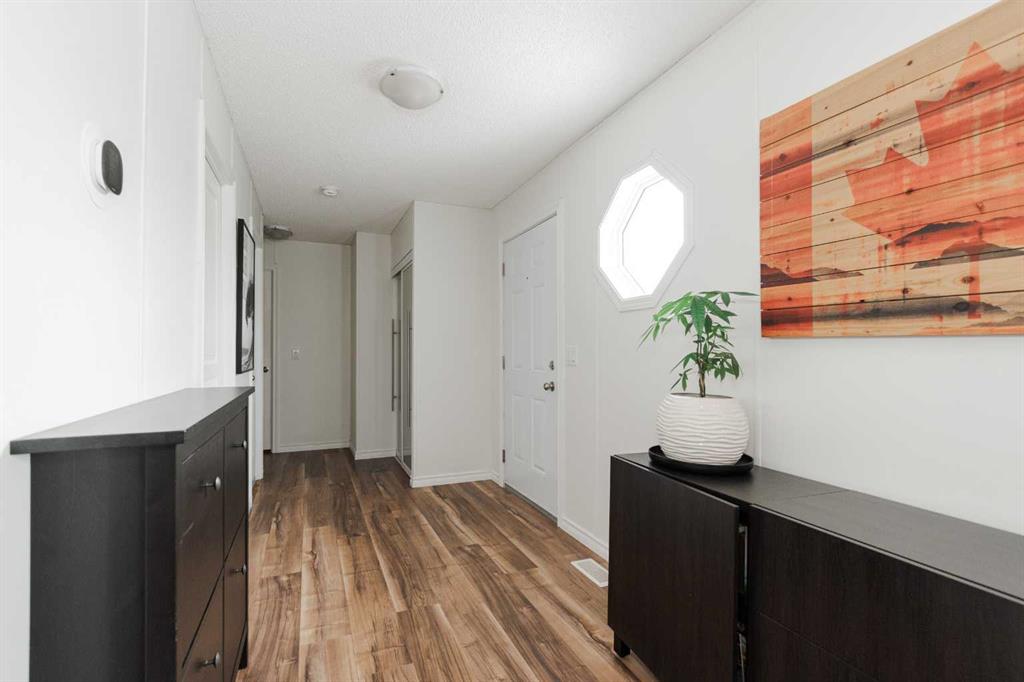 Third View of 252 Cokerill Crescent , Timberlea, Fort McMurray, Alberta, T9K2J2