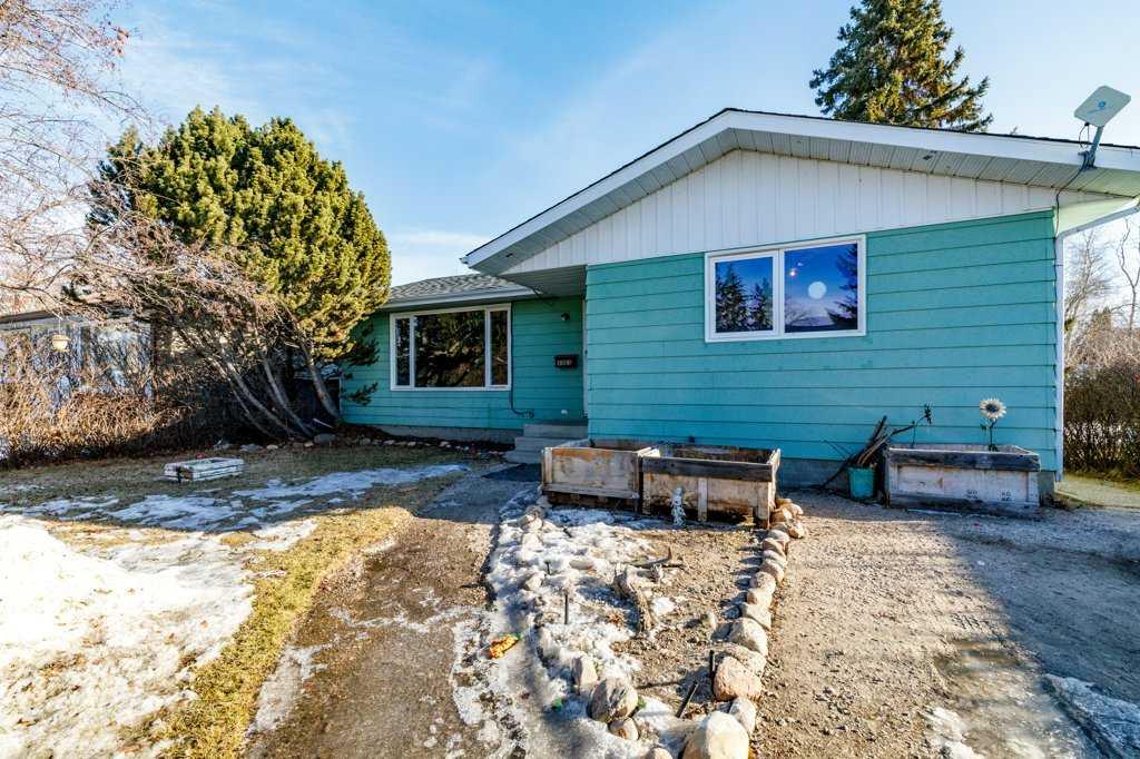 2203 25 Avenue , A2284509, Alberta,