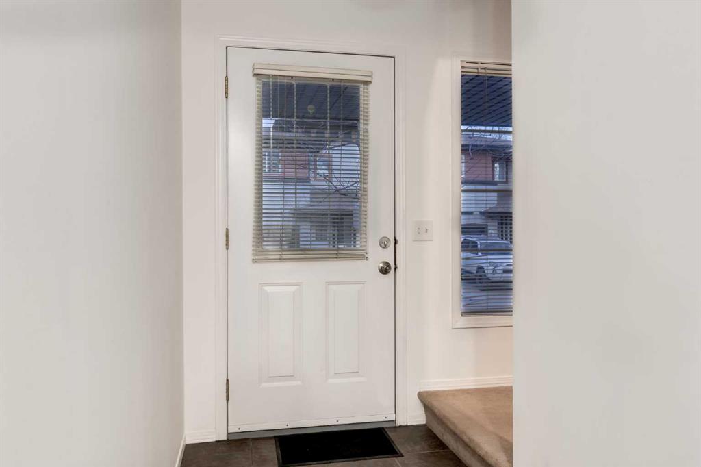 Fourth View of 142 EVERSYDE Common SW, Evergreen, Calgary, Alberta, T2Y 4Z6