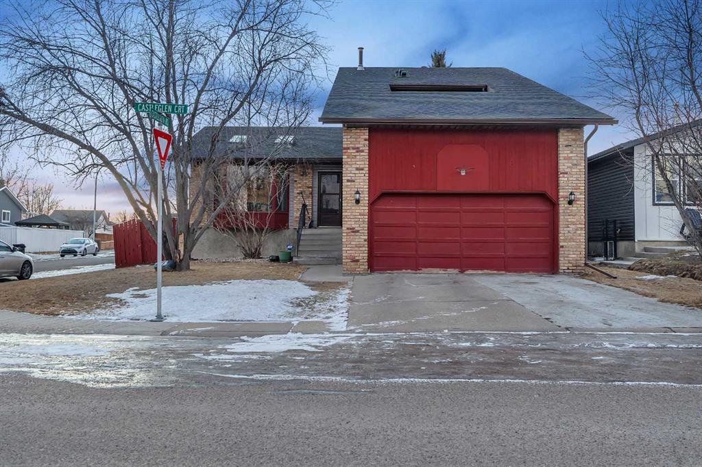 48 Castleglen Court NE, A2284575, Alberta,