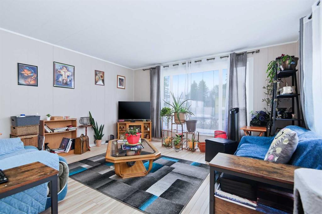 Fourth View of #36, 5344 76 Street , Northwood Estates, Red Deer, Alberta, T4P 2A6