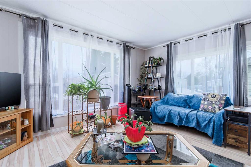 Fifth View of #36, 5344 76 Street , Northwood Estates, Red Deer, Alberta, T4P 2A6