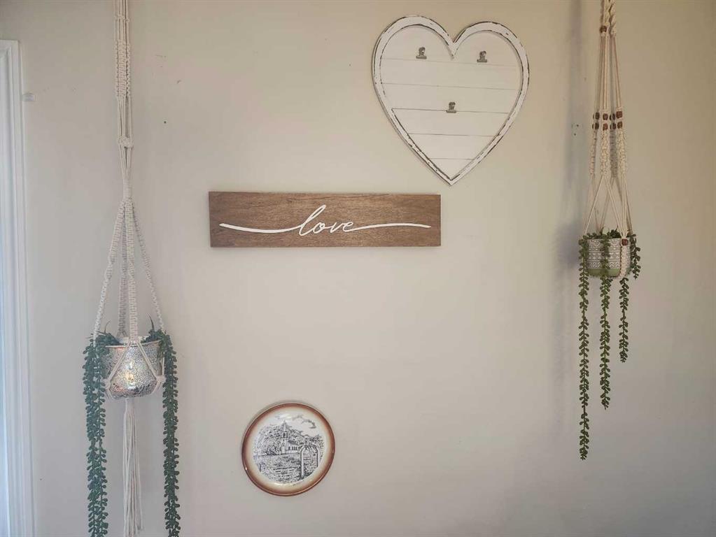 Third View of 104 23 Street NW, Midland, Drumheller, Alberta, T0J0Y1