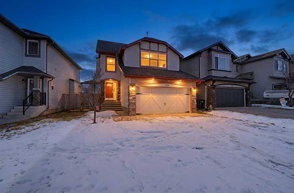 154 New Brighton Lane SE, A2284696, Alberta,