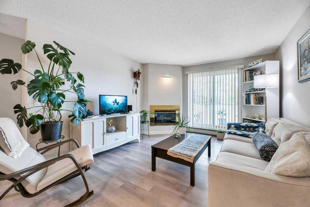 Fourth View of 12, 3212 Edenwold Heights NW, Edgemont, Calgary, Alberta, T3A 3Y8