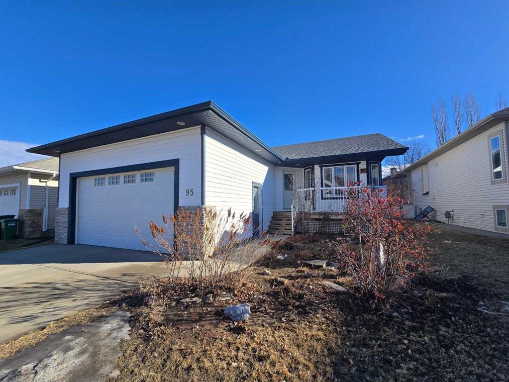 95 Cambridge Glen Drive , A2284768, Alberta,